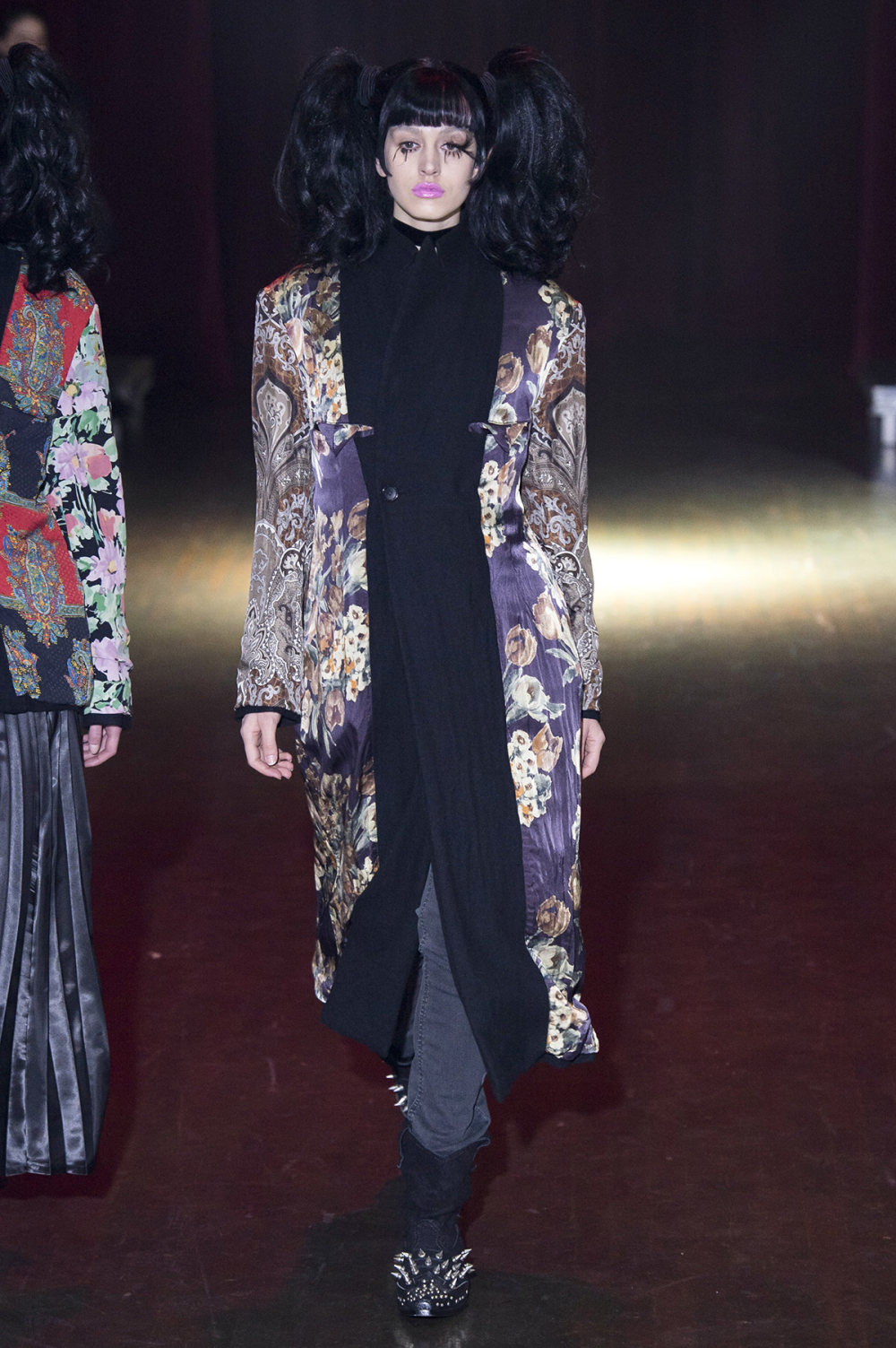 Junya Watanabe时装系列褶皱丁香花卉印花褶皱连衣裙采用夹克設計-46.jpg