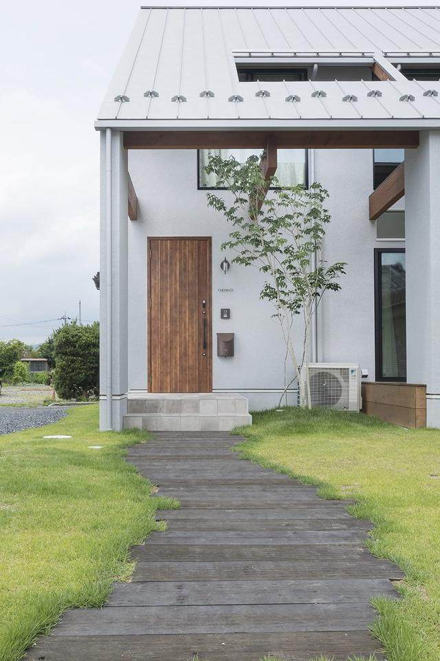 甲南住宅空间，日本滋贺——用房檐和露台连接场景空间与室外-4.jpg