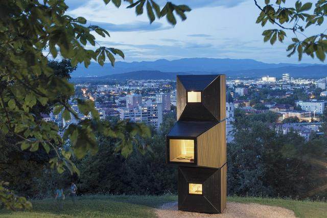 可拼接组合的木制小屋——卢布尔雅那城堡山上的居住单元-20.jpg
