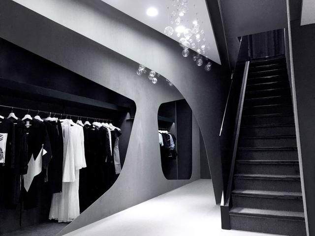 空间的立体裁剪 – 北京建外SOHO設計師女装店-2.jpg