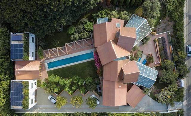 建築大師Frank Gehry的晚年“梦想家园”，也有它-2.jpg