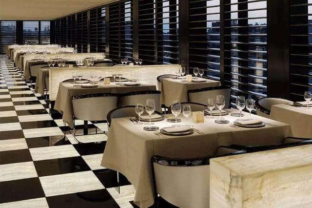 Armani米兰餐廳設計，和家俱一样是奢华的视觉盛宴-4.jpg