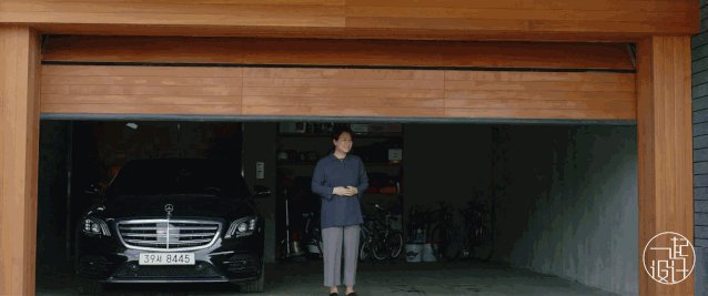 富人住混凝土豪华住宅，穷人睡地下室，贫富差距是个永恒的话题-19.jpg