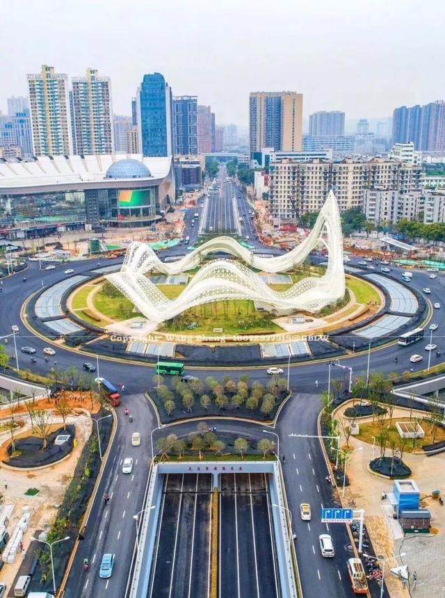 武汉建成亚洲最大城市地下综合体 -- 光谷广场综合体-3.jpg