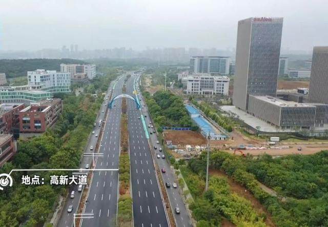 武汉建成亚洲最大城市地下综合体 -- 光谷广场综合体-12.jpg
