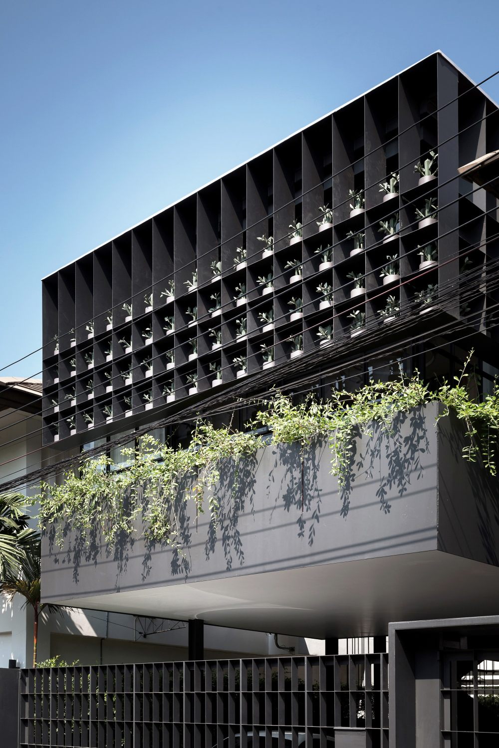 泰国别墅精选--Flower Cage House  Anonym_3_Front_facade3.jpg