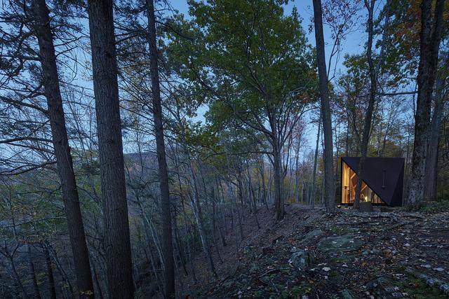 森林中的水晶——KLEIN A45小屋，纽约州-14.jpg