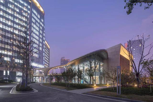 苏州高新区人民医院二期設計解析，建築取意“水与鲤鱼”-15.jpg