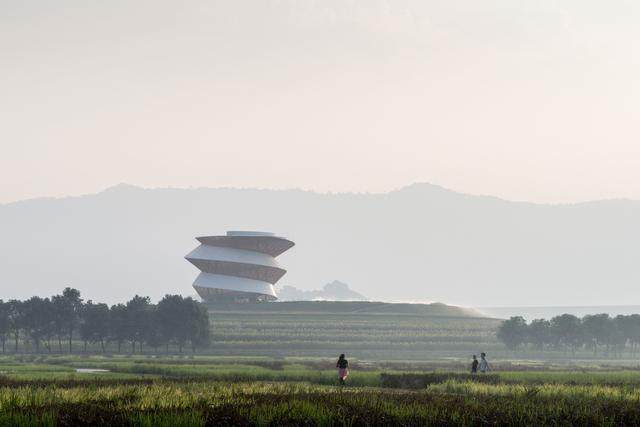 深圳欢乐田园观光塔-2.jpg