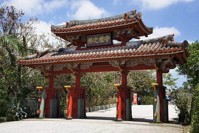世界遗产冲绳首里城几乎完全烧毁，建築深具中国闽南特色-5.jpg