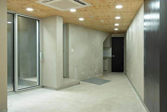 小地块的“极限”延展：狭缝住宅空间-5.jpg