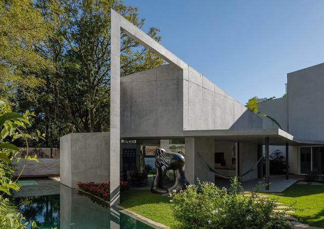 角形解构，巴西混凝土花园“客廳”-1.jpg
