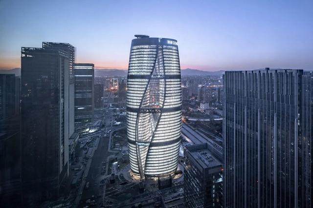 丽泽SOHO获最佳高层建築奖，建築极具幻想和超现实主义設計-8.jpg