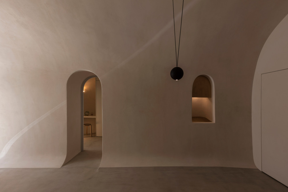 two_holiday_residences_fira_kapsimalis_architects_santorini_greece_dezeen_2364_col_10.jpg