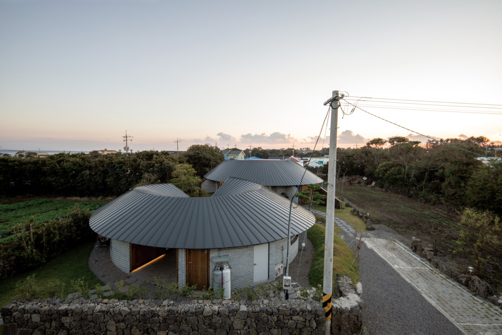 Samdal Oreum House | Formative Architects_Bird_s_eye_view.jpg