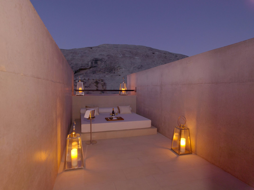 amangiri-pool-suite-sky.jpg