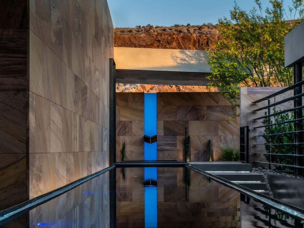 Vegas-Modern-Custom-Home-Water-Detail.jpg