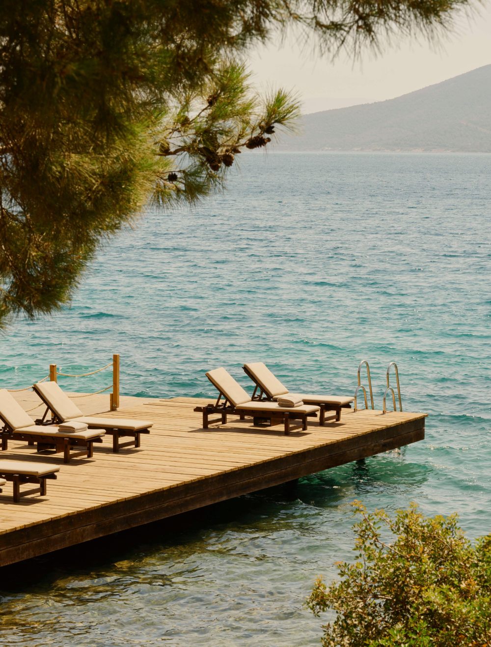 土耳其安缦鲁亚酒店/Amanruya_Amanruya,Turkey-Resort,BeachClub1952Portrait.jpg