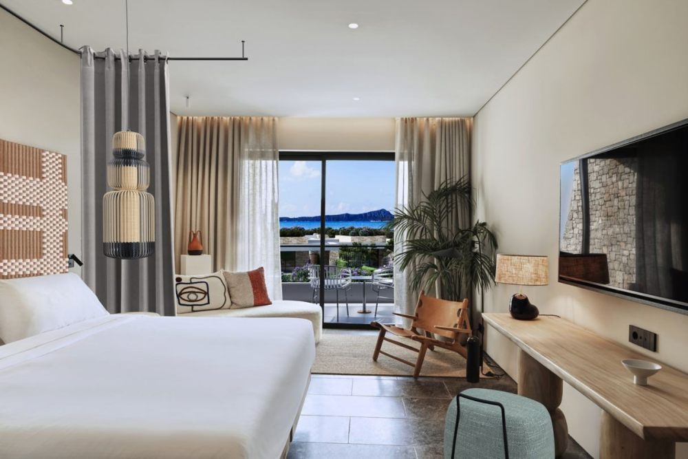 纳瓦里诺海岸 W 酒店/ W Costa Navarino_wh-klxwh-fabulous-bay-guest-room-35192_Classic-Hor.jpg