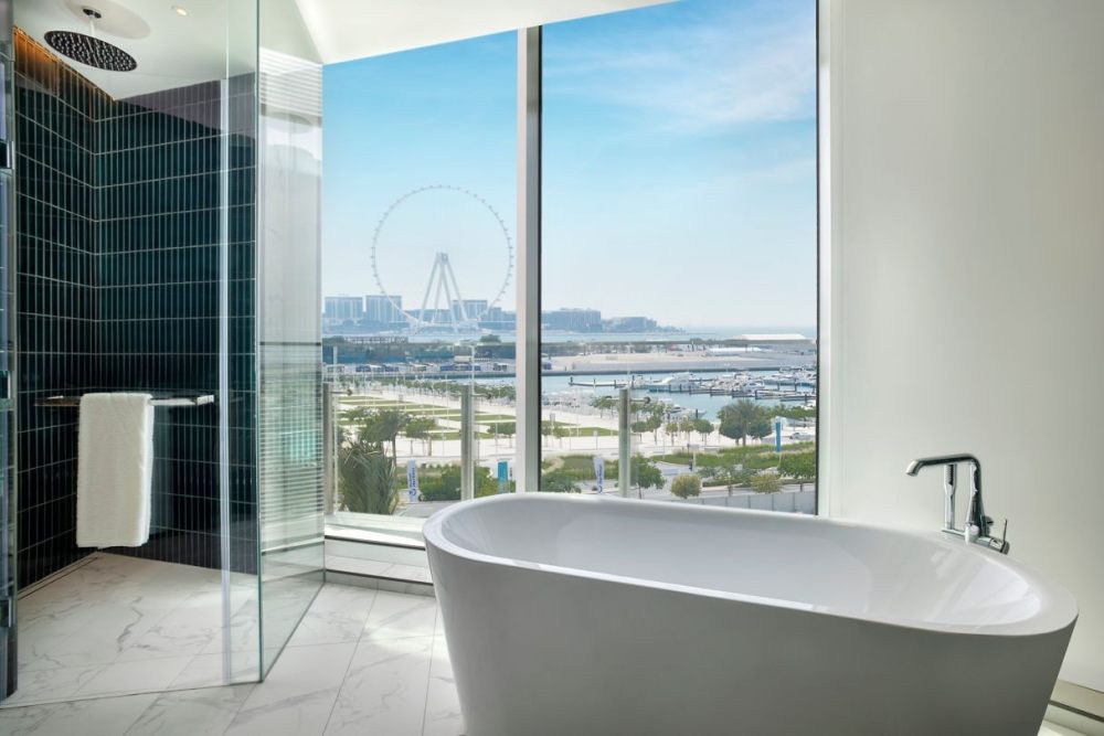 迪拜 W 酒店 – 米娜·塞亚希/W DUBAI – MINA SEYAHI_wh-dxbmw-bathroom-view-22116_Classic-Hor.jpg