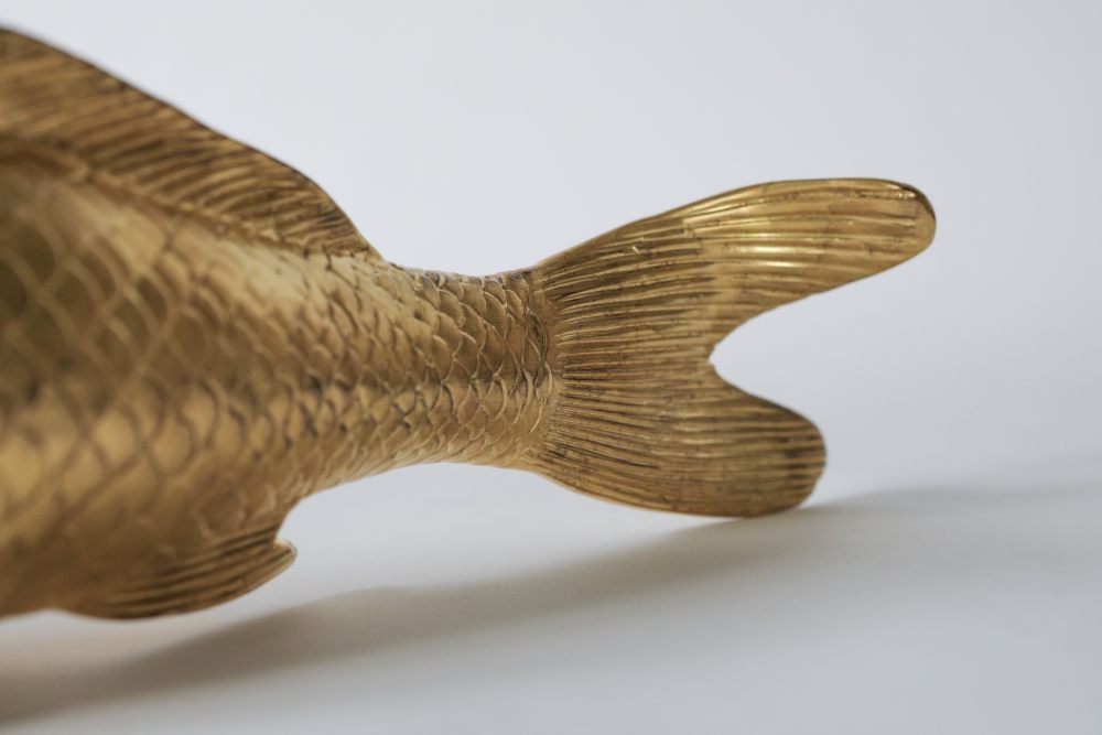 FG002659KoiFish17inchwithAntiqueGoldLeaf5of7.JPG