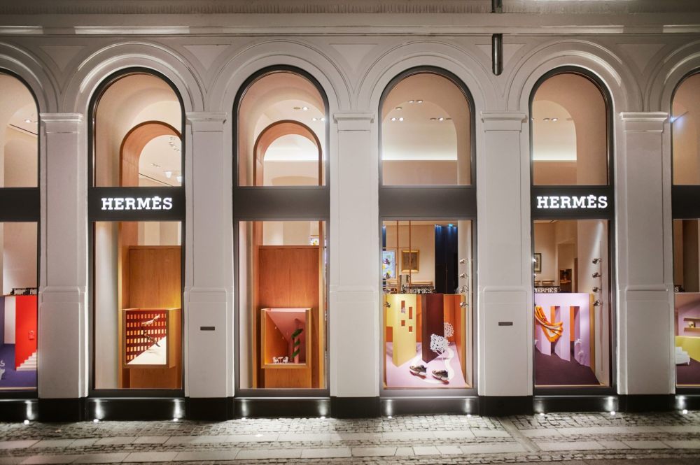 note-hermes-02-03-2048x-q80.jpg