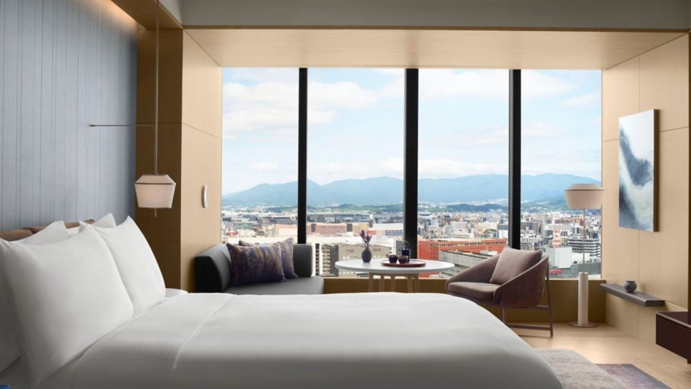 福冈丽思卡尔顿酒店 The Ritz-Carlton, Fukuoka_rz-fukrz-deluxe-king-skyline-22423_Wide-Hor.jpg