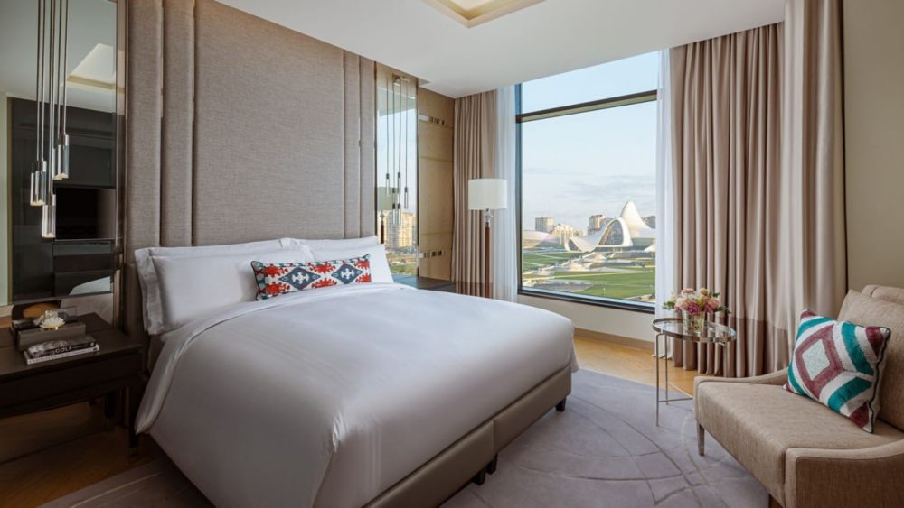 巴库丽思卡尔顿酒店 The Ritz-Carlton, Baku_rz-gydrz-junior-suite-38190_Wide-Hor.jpg