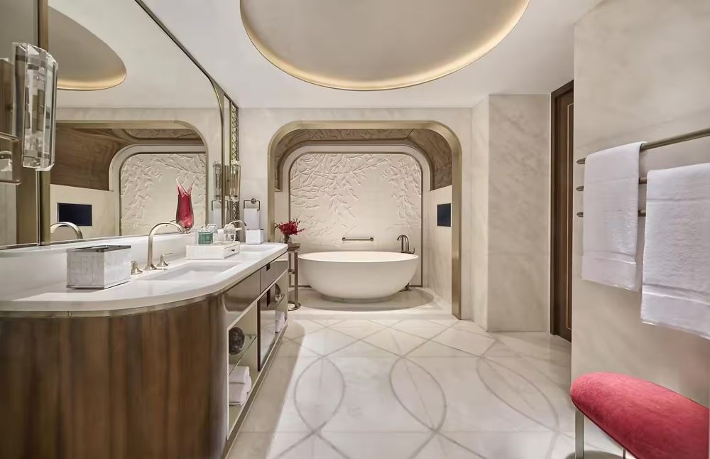 利雅得文华东方酒店 Mandarin Oriental Al Faisaliah, Riyadh_riyadh-suite-presidential-bathroom_hei=1000