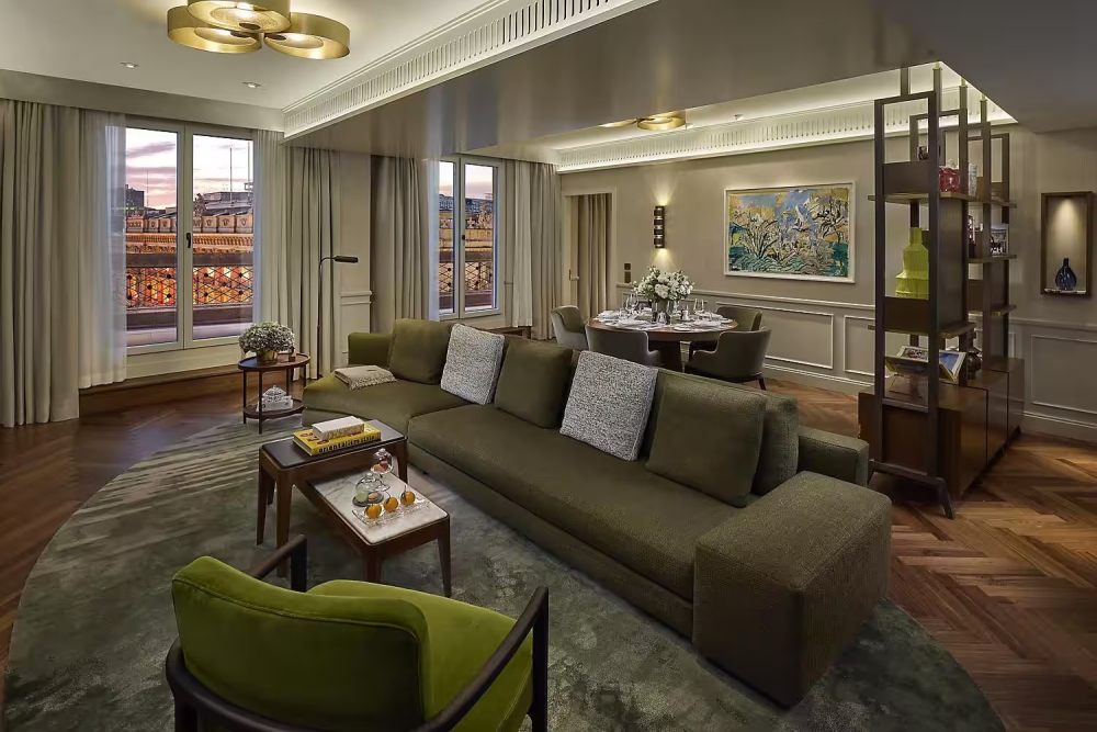 苏黎世萨沃伊文华东方酒店 Mandarin Oriental Savoy, Zurich_zurich-suites-paradeplatzsuite-livingroom_hei=1000