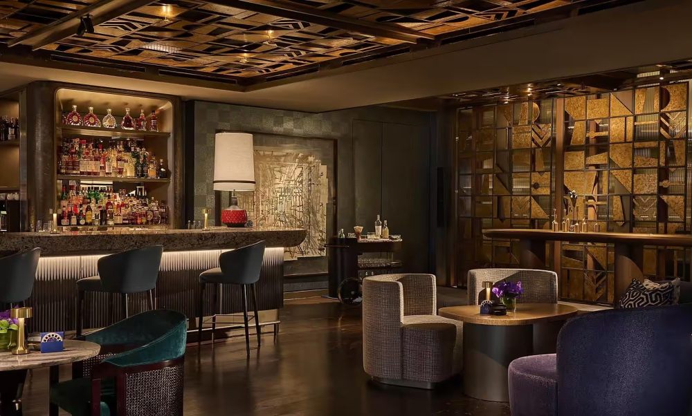 新加坡文华东方酒店 Mandarin Oriental Singapore_singapore-official-photo-mo-bar-interior_hei=1000