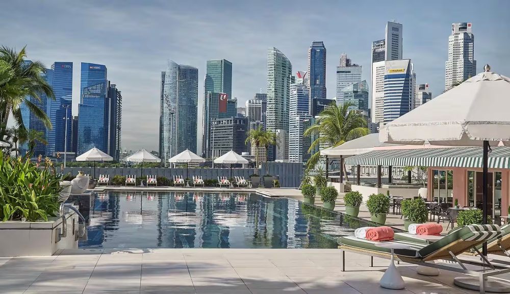 新加坡文华东方酒店 Mandarin Oriental Singapore_singapore-official-swimming-pool-day_hei=1000