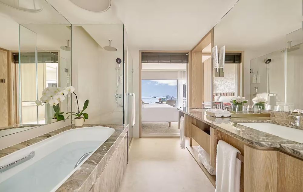 新加坡文华东方酒店 Mandarin Oriental Singapore_singapore-official-photo-sea-view-room-bathroom_hei=1000