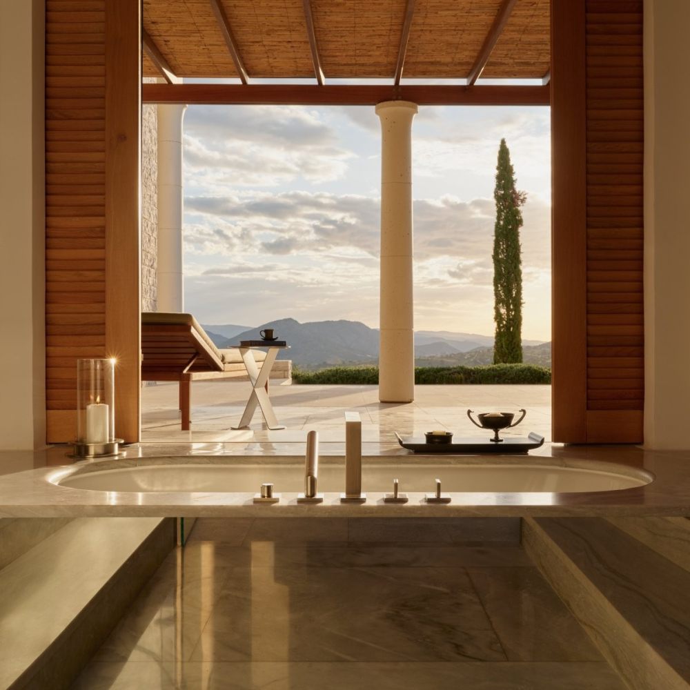 Edward Tuttle-希腊安缦卓熠 Amanzoe_20240429_003114_079.jpg