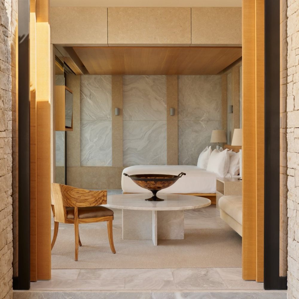 Edward Tuttle-希腊安缦卓熠 Amanzoe_20240429_003114_086.jpg