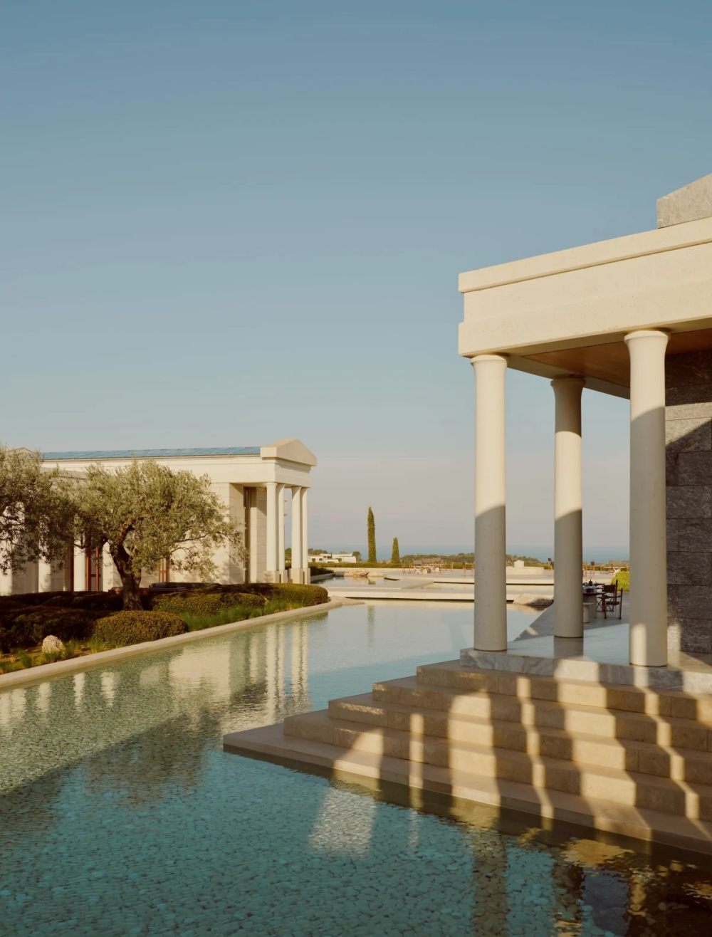 Edward Tuttle-希腊安缦卓熠 Amanzoe_amanzoe-views_porto_heli_greece.webp.jpg