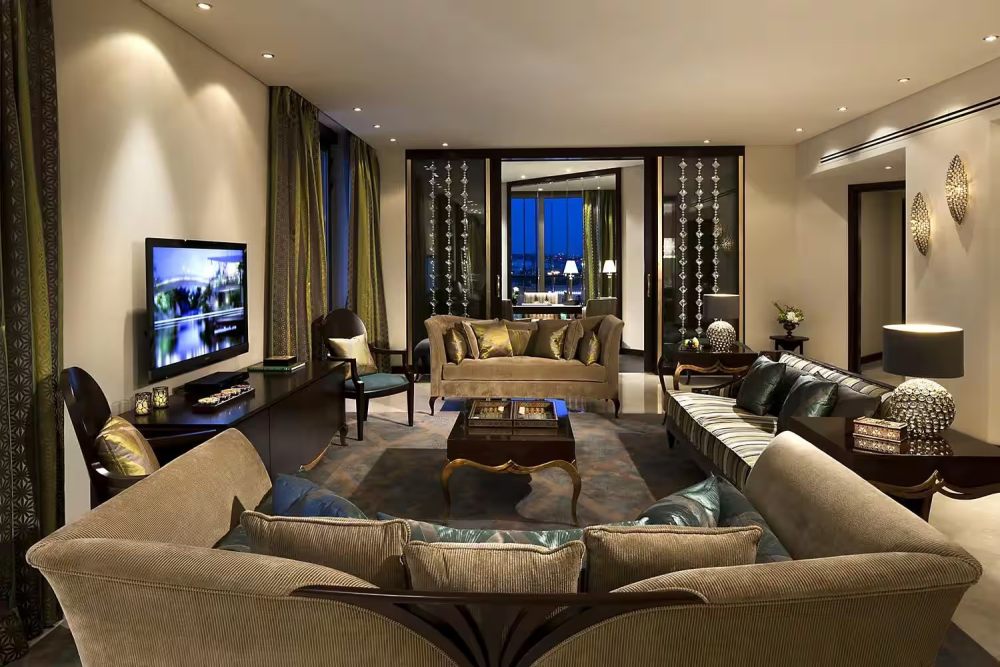 利雅得费萨利亚文华东方酒店 Mandarin Oriental Al Faisaliah_riyadh-south-wing-royal-diamond-living-room-2_hei=1000