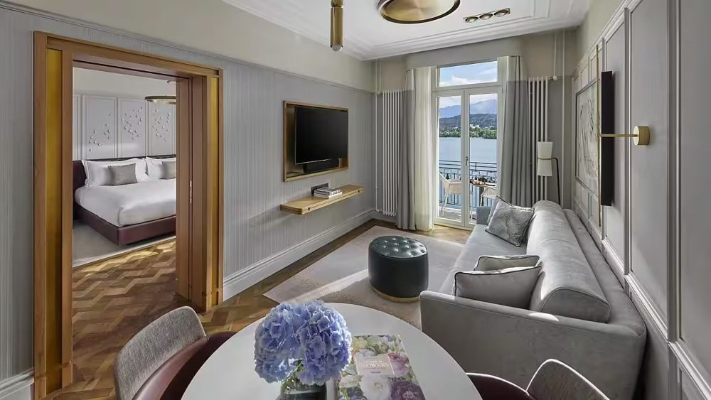 卢塞恩文华东方皇宫酒店 Mandarin Oriental Palace Luzern_luzern-lv-suite-balcony-living_wid=1280