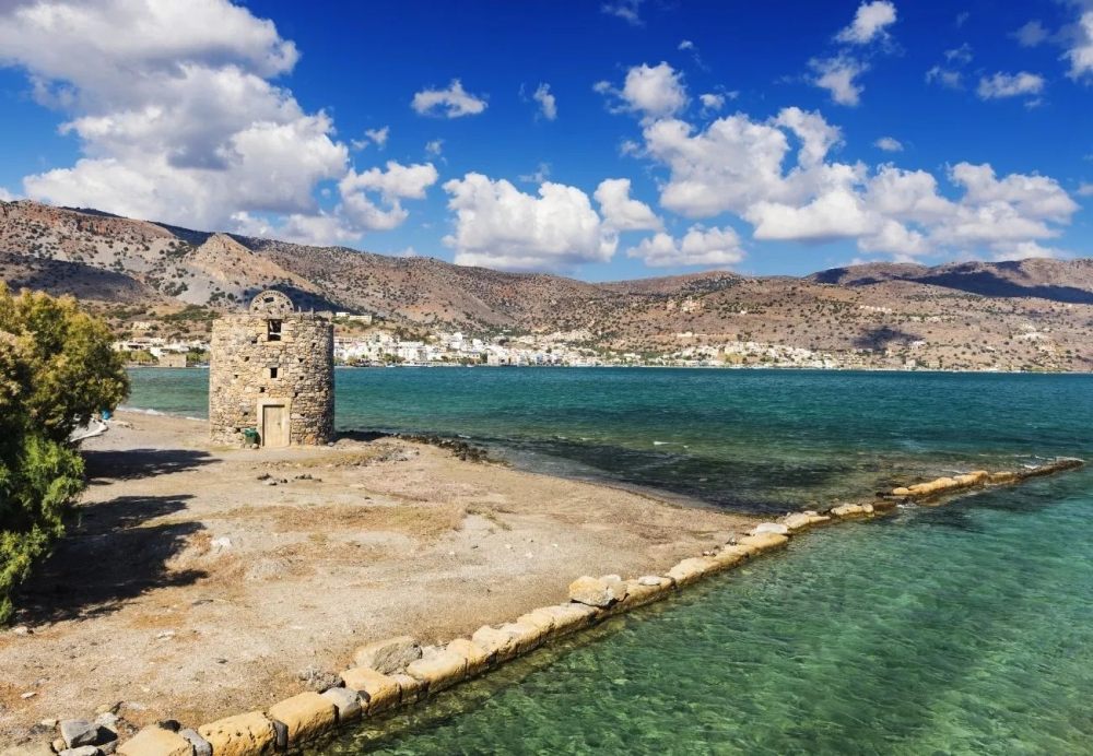 希腊伊罗达度假村 Domes Aulūs Elounda_Spinalonga-at-Domes-Aulus-Elounda-Greece-Crete.webp.jpg