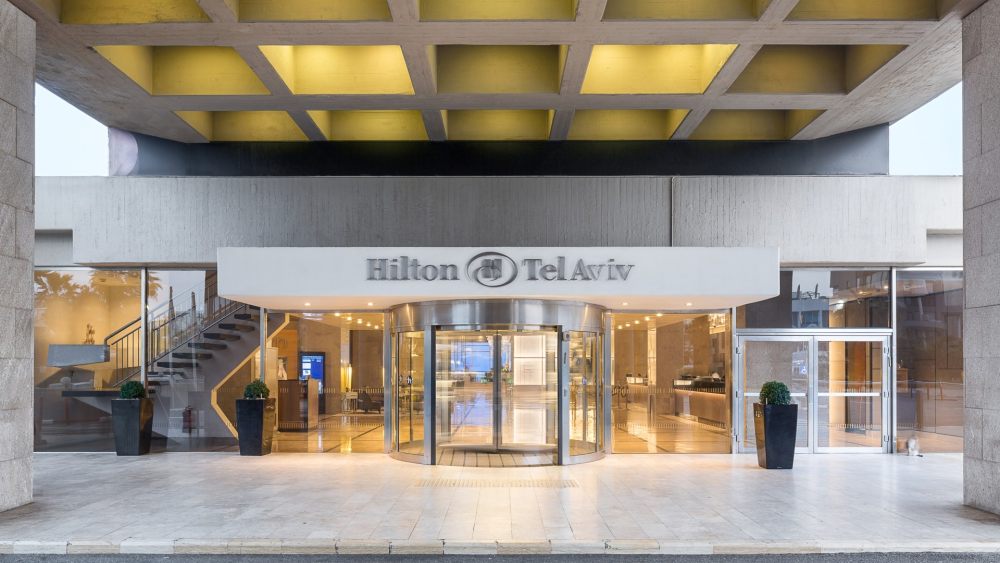 特拉维夫希尔顿维斯塔酒店 Hilton Tel Aviv_TLVHITW_Entrance.webp.jpg