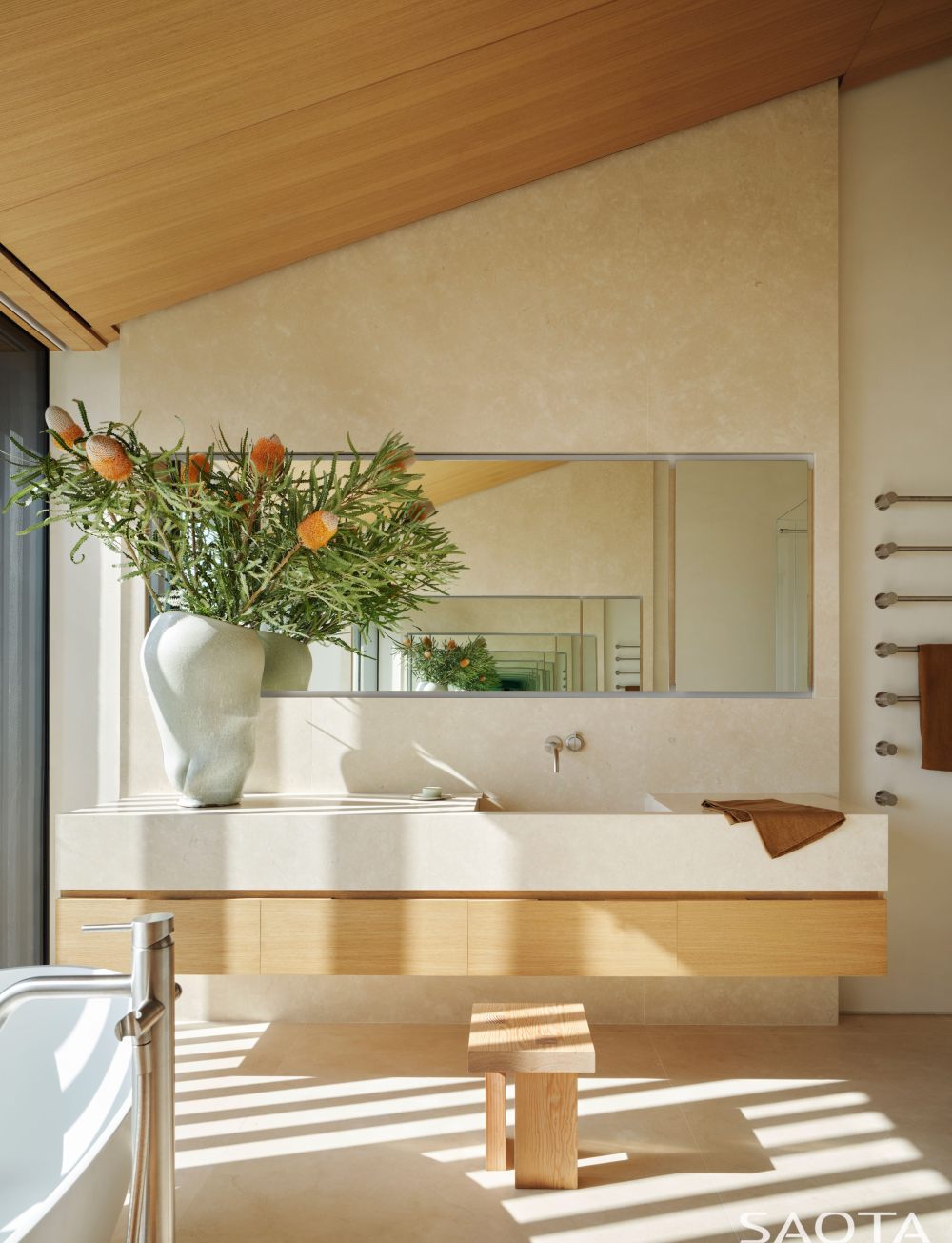 US_Montauk_Int_012_002_TL_VLR.jpg