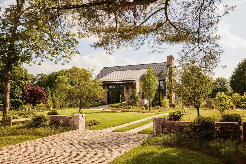 Urisno Interiors_Entertainment Barn_7.jpg