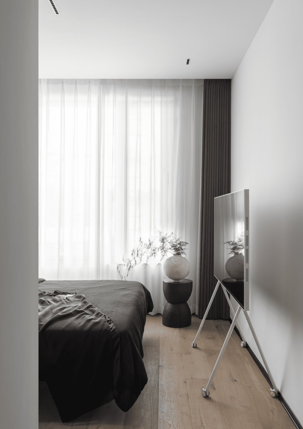 24E00759-HDR.png