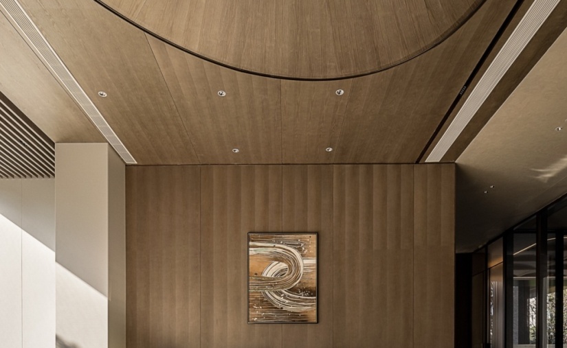 您好，架空层；您好，深秋。