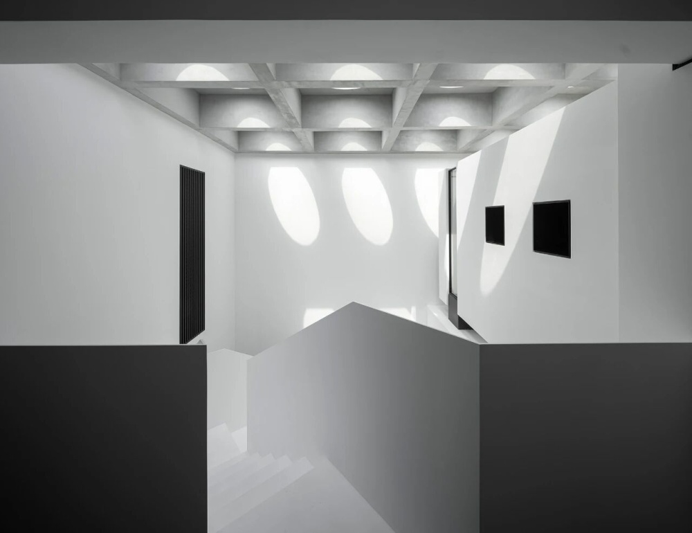 英澜EANLAN青岛展厅 | 安年设计 | 2025 | 中国山东_vsszan2065612300225883.png