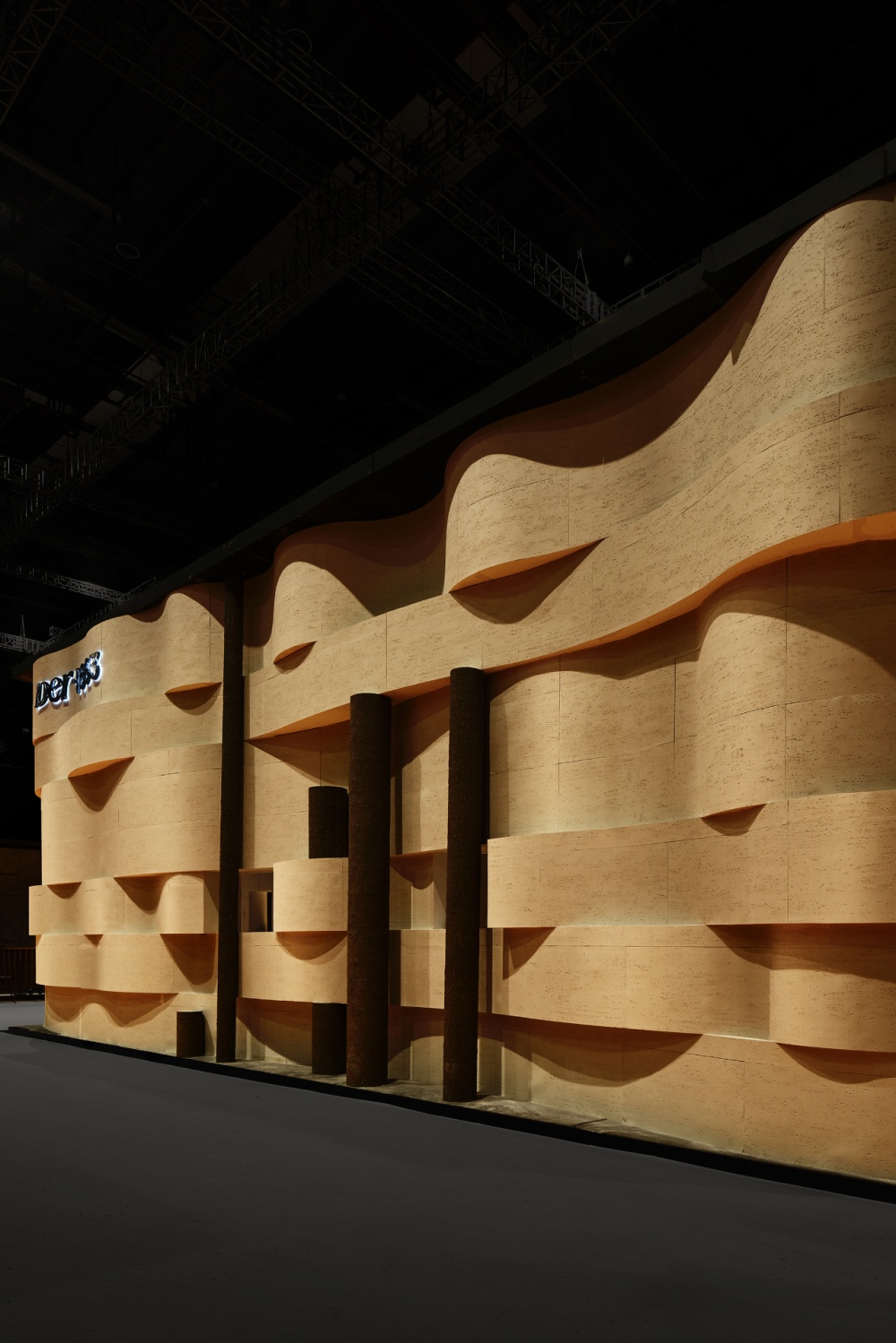 广州设计周NARAR品牌馆 | HDA·WEI | 2025 | 中国广东_vsszan2067093010203748.png