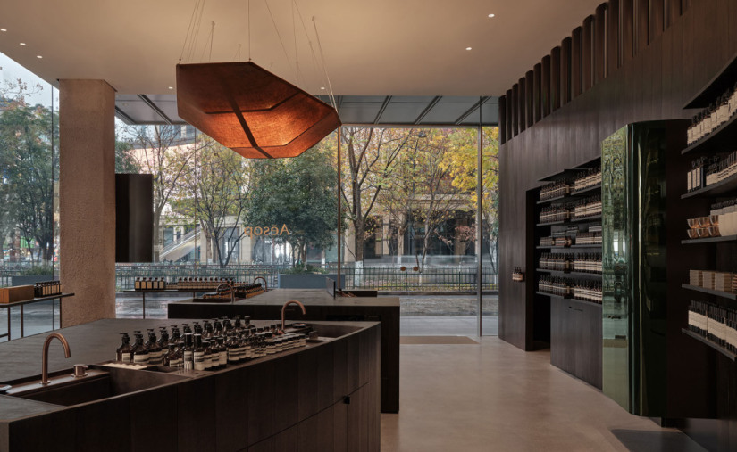 伊索西湖店 | 刷刷建筑 | 2025 | 中国浙江