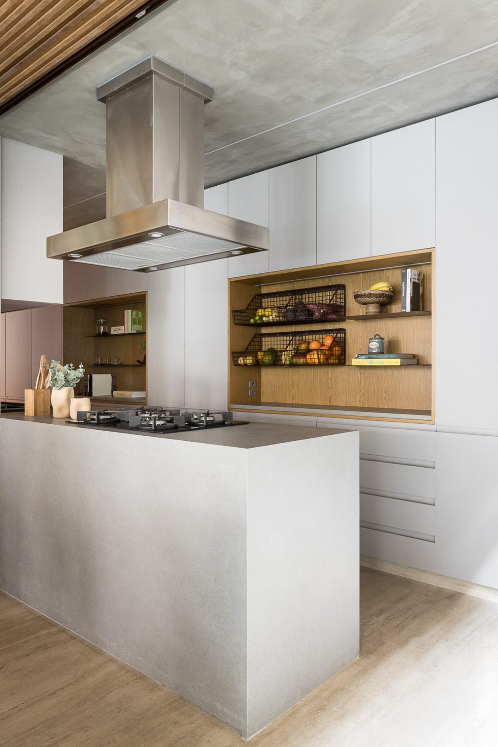 vsszan2108890620055216.jpg