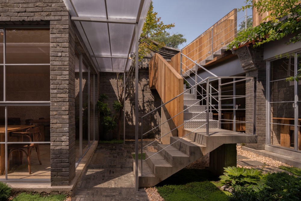 vsszan211888011159109.jpg