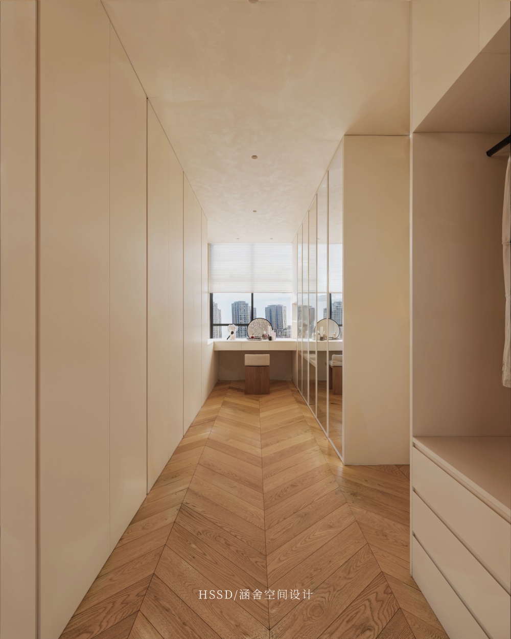 衣帽间-1491318-[第1稿]-微信三8662BF-F22-F16-GD童工R5澄庐-6-2-301主卫 主卧 衣.png